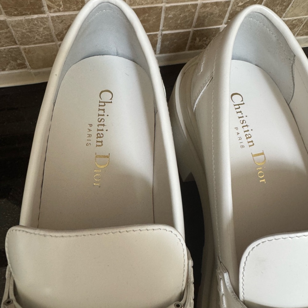 Dior White Flats with Metallic Accent - Picture 6 of 9
